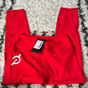 BNWT Peloton London Capri